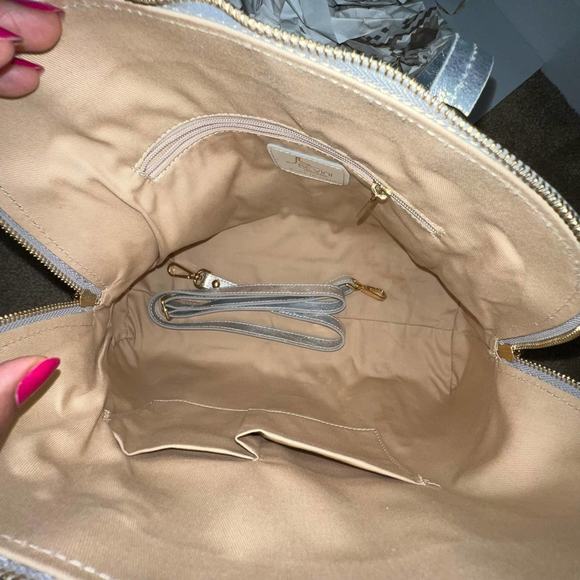 Bevini Modena The Bugatti, Laminated Leather Tote Bag NWOT - Picture 10 of 16